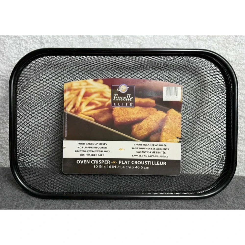 Wilton Bake It Better 10” X 16” Oven Crisper - Set of Two: 1 New/1 Used Once!